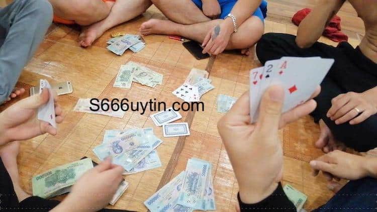 sống bằng nghề cờ bạc có dễ không